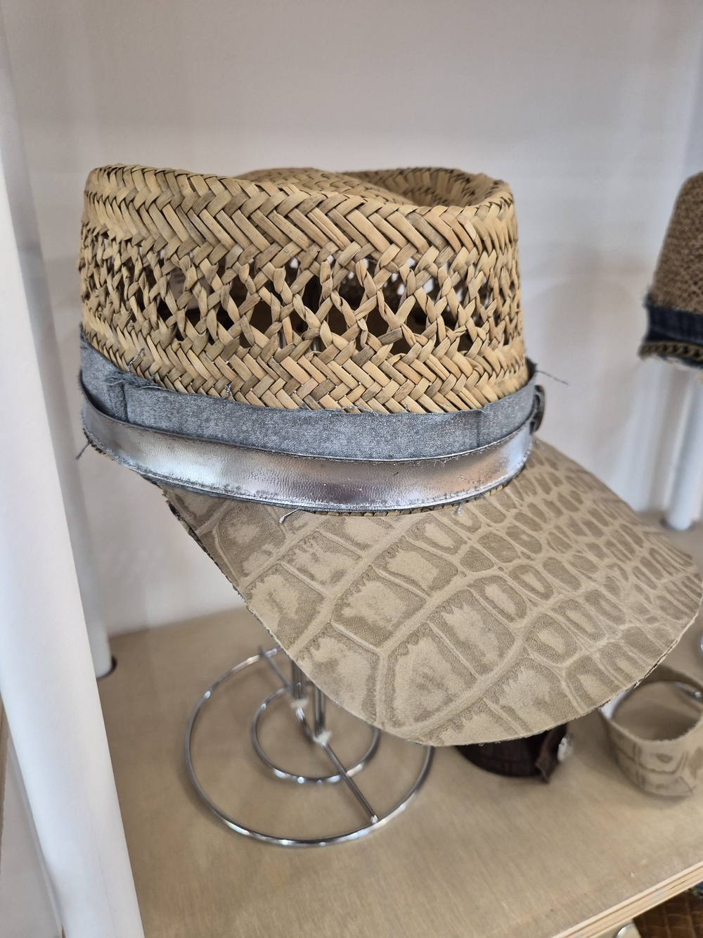 Men's Straw Visor Hat with Silver Band